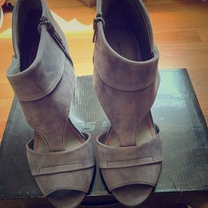 MISS SIXTY High Heels in Sz 9.5M